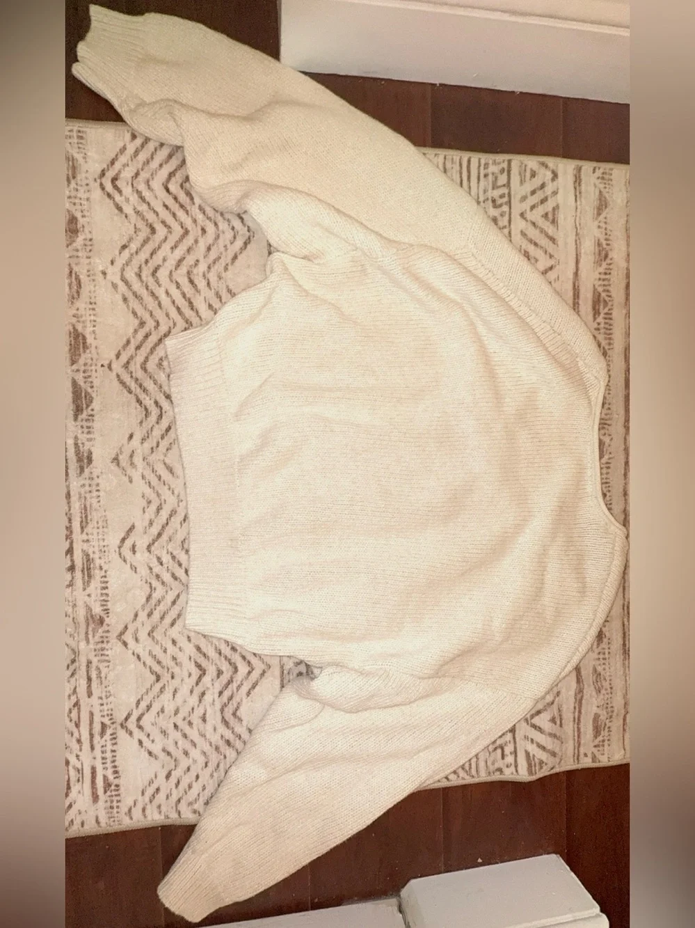 Free People Cream V-Neck Knit Pullover